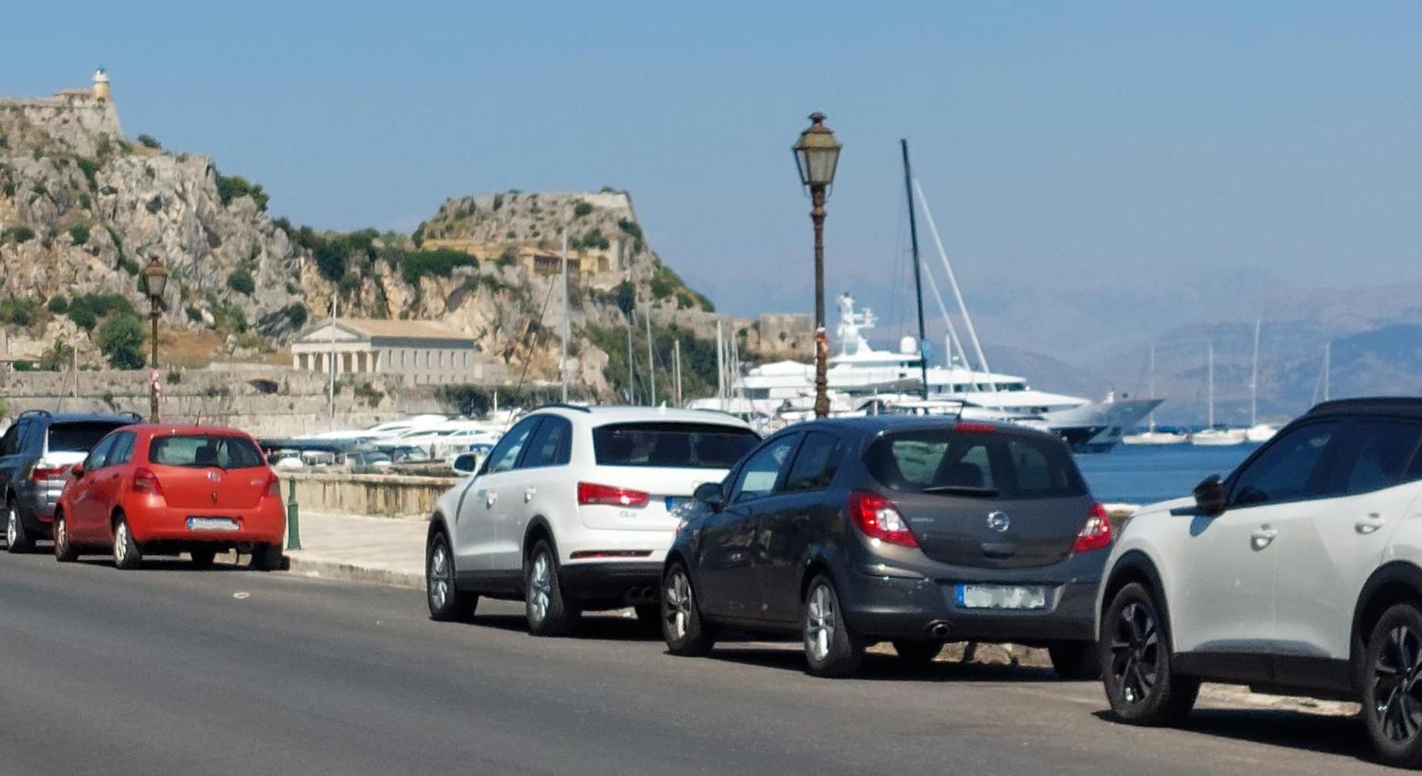 Aay- Best Corfu Town & Sea Apart 2Bedroom Renovated + Lift / Comfy&Design+Wifi Dış mekan fotoğraf